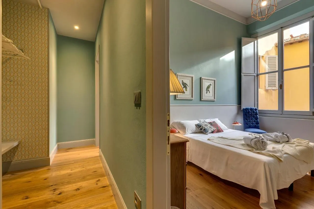 Frida Luxury Apartment By Mamo Florencia