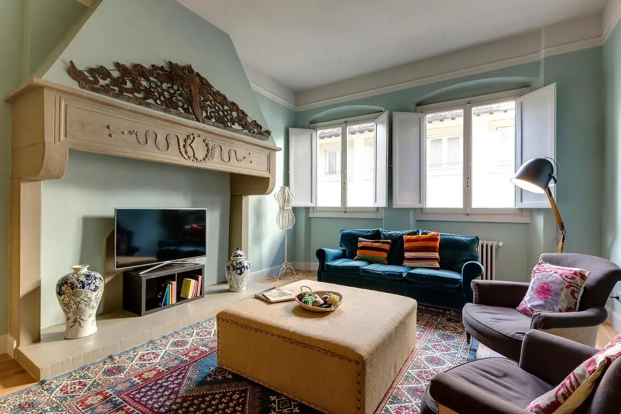 Frida Luxury Apartment By Mamo Florencia Italia