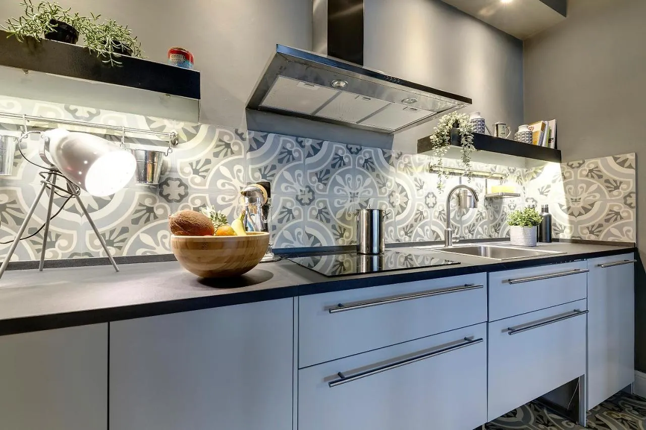 Frida Luxury Apartment By Mamo Florencia