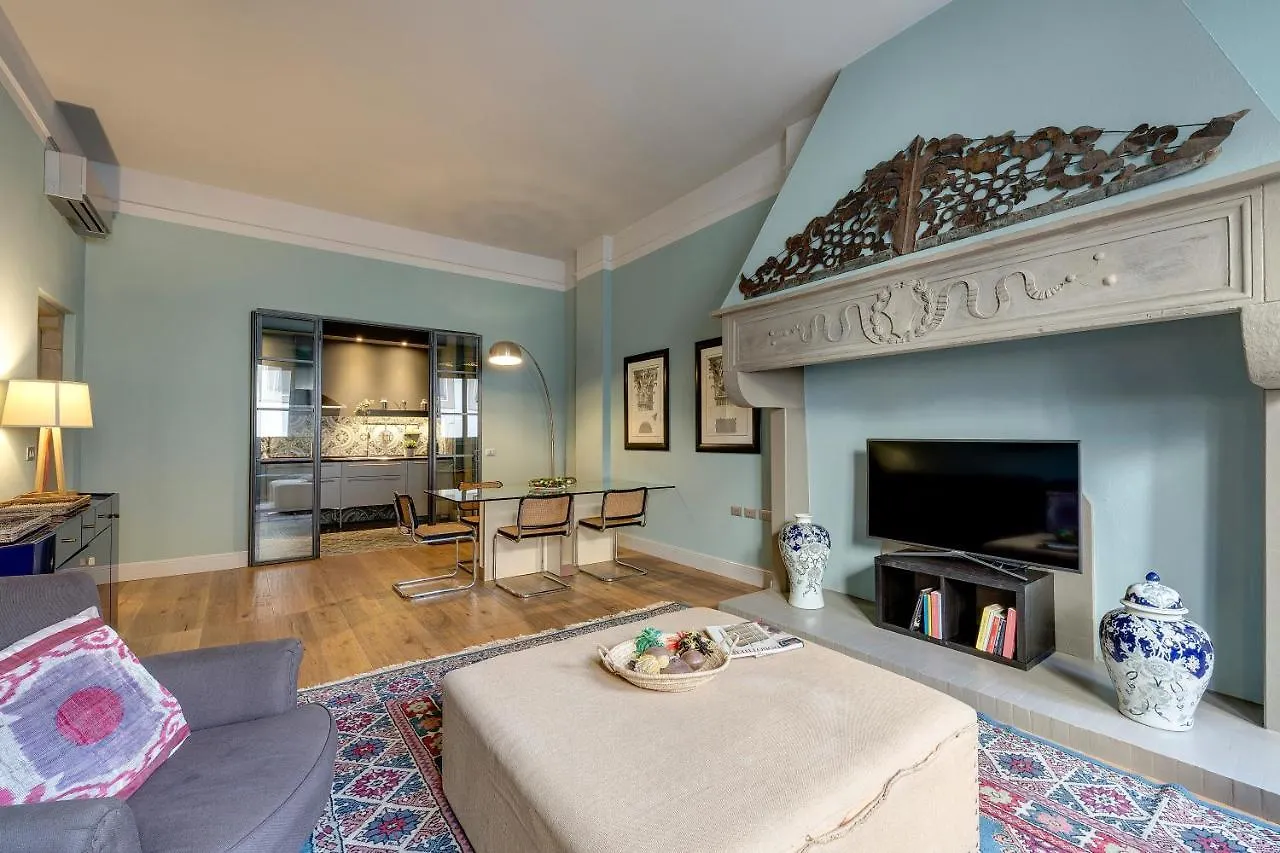 Frida Luxury Apartment By Mamo Florencia Italia