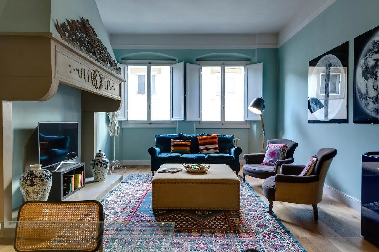 Frida Luxury Apartment By Mamo Florencia Italia