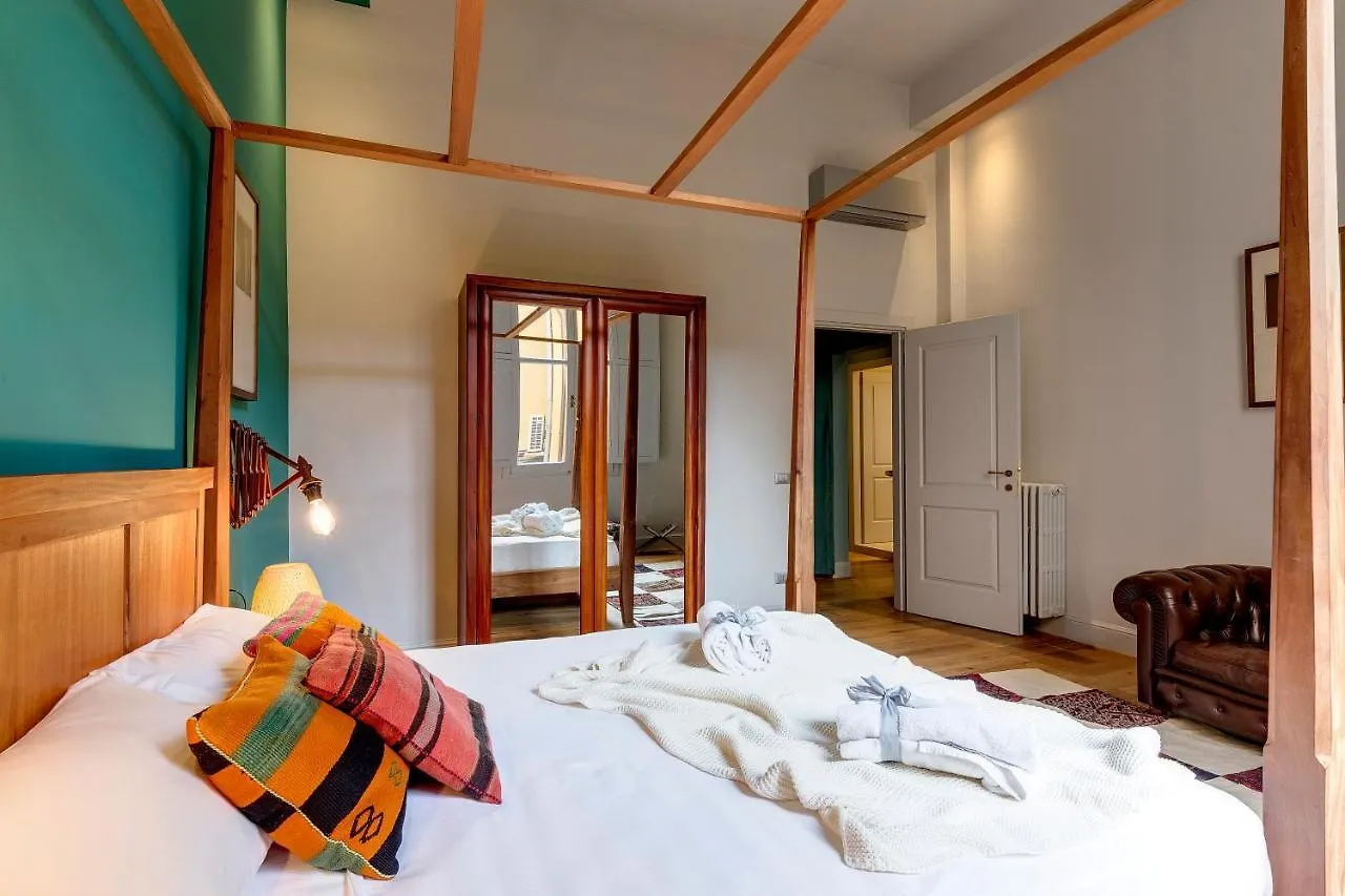 Frida Luxury Apartment By Mamo Florencia 0*,