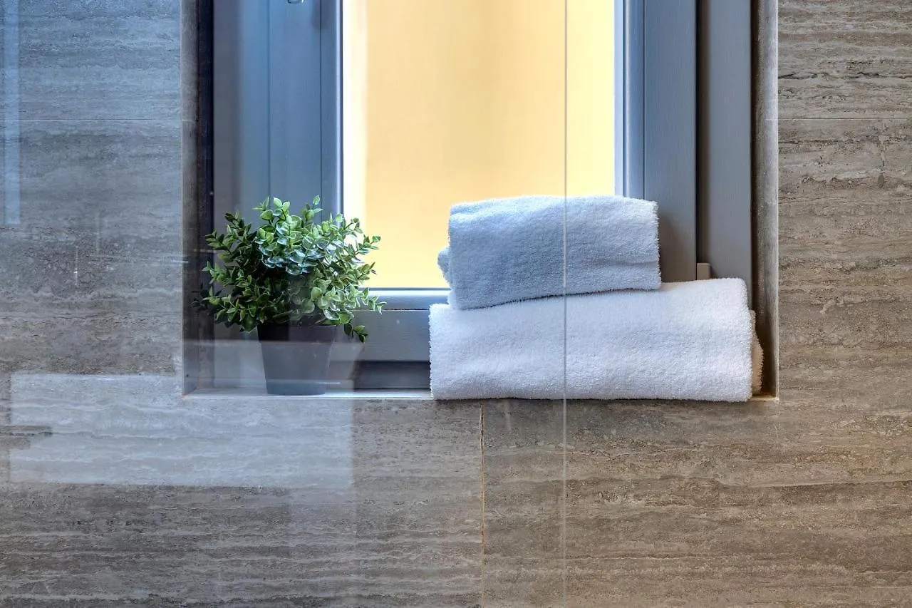 Frida Luxury Apartment By Mamo Florencia