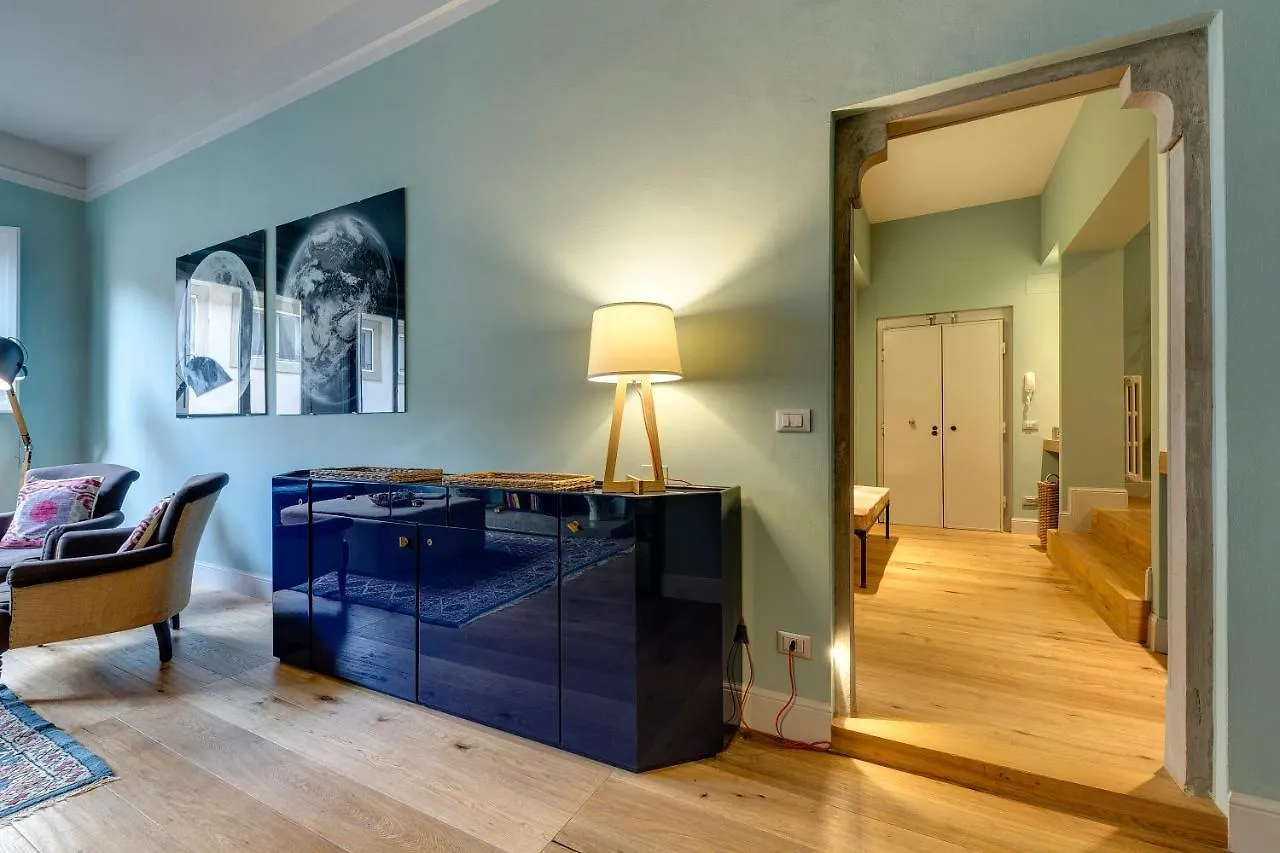 Frida Luxury Apartment By Mamo Florencia 0*,